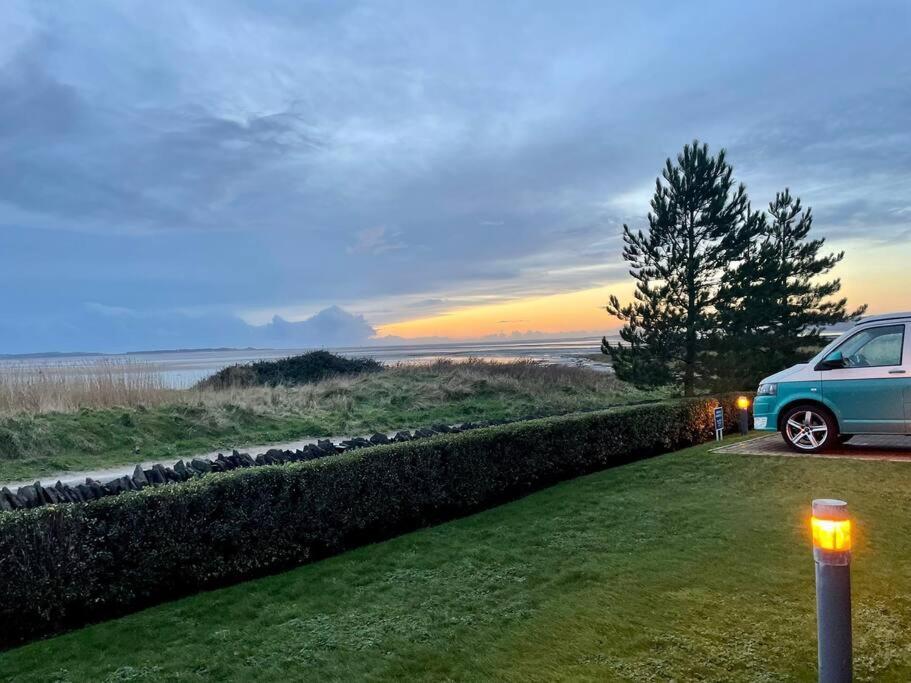 Coastal Apartment With Beach On Your Doorstep! Llanelli Eksteriør billede