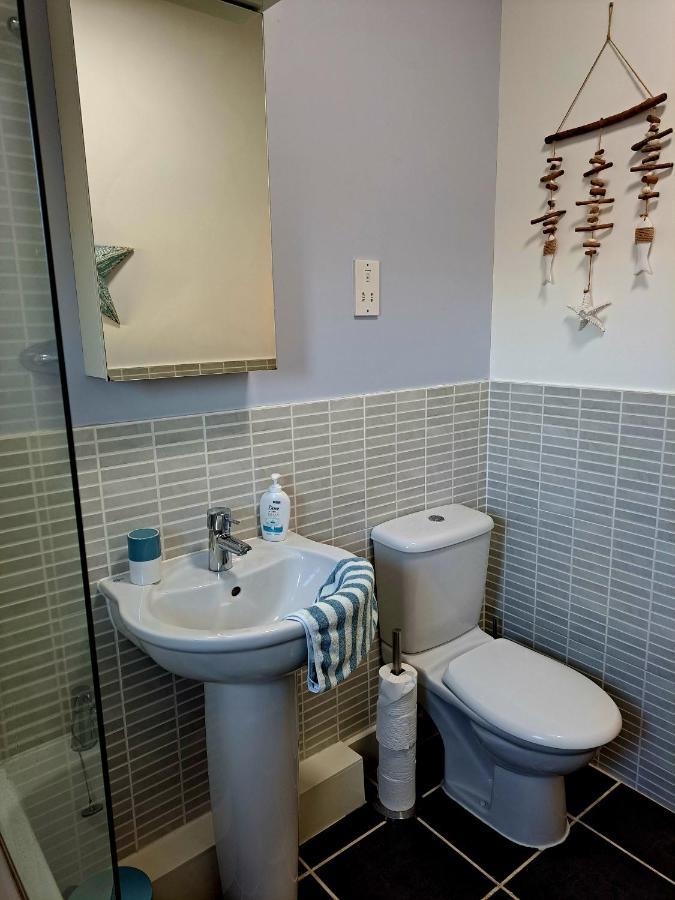 Coastal Apartment With Beach On Your Doorstep! Llanelli Eksteriør billede